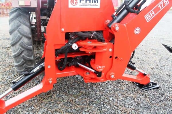 6' Dig Self Contained Backhoe, XFH-BH6 (Mechanical Thumb Included) (Demo/Refurb) - Image 9