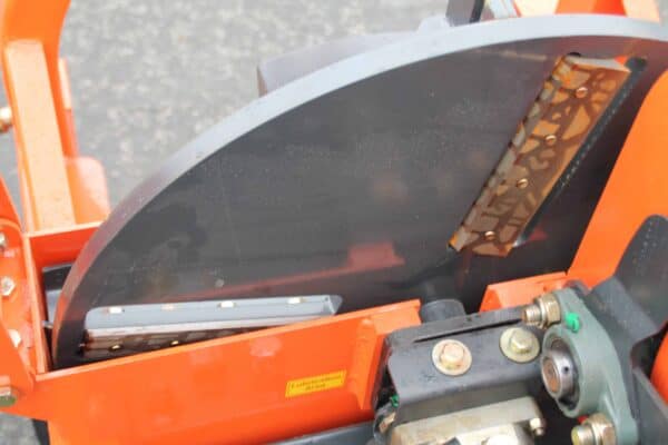 6” Hydraulic Feed Wood Chipper, FH-WCRF8 - Image 9