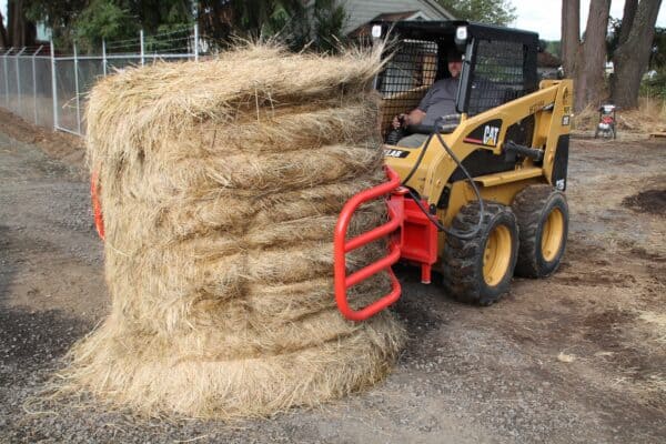 Hay / Hemp Bale Gripper Standard Skidsteer/Tractor, FH-BG130 - Image 4