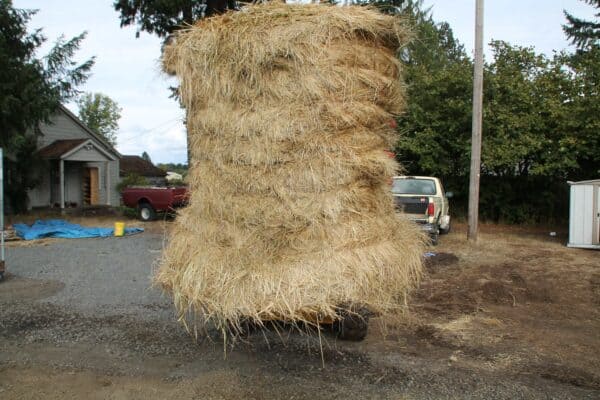 Hay / Hemp Bale Gripper Standard Skidsteer/Tractor, FH-BG130 - Image 6