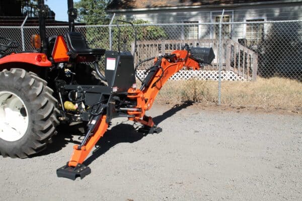 9' dig self contained tractor backhoe, FH-BH9 (Mechanical Thumb Included) - Image 24