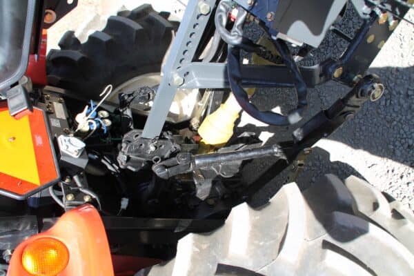 9' dig self contained tractor backhoe, FH-BH9 (Mechanical Thumb Included) - Image 33