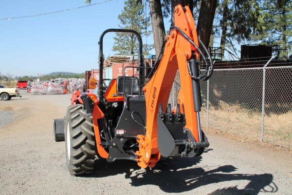 9' dig self contained tractor backhoe, FH-BH9 (Mechanical Thumb Included) - Image 8