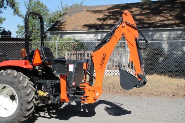 9' dig self contained tractor backhoe, FH-BH9 (Mechanical Thumb Included) - Image 10
