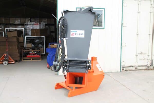 7” Hydraulic Feed Wood Chipper, FH-BX62R - Image 4