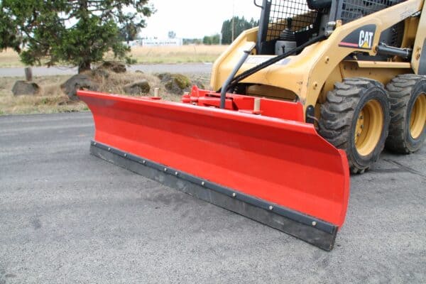 98.4″ Wide Skidsteer/Tractor Quick Attach Snow Blade (FH-SBE240) - Image 6
