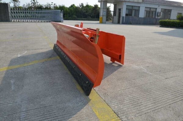 98.4″ Wide Skidsteer/Tractor Quick Attach Snow Blade (FH-SBE240) - Image 14
