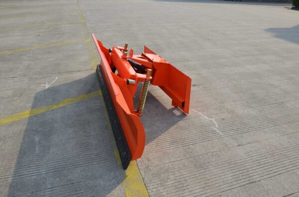 98.4″ Wide Skidsteer/Tractor Quick Attach Snow Blade (FH-SBE240) - Image 15