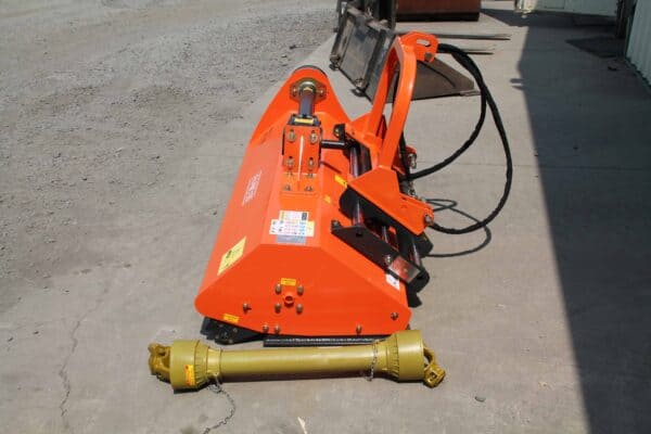 60" Commercial Centered Flail Mower with Hydraulic Offset, FH-FMC155H - Image 11