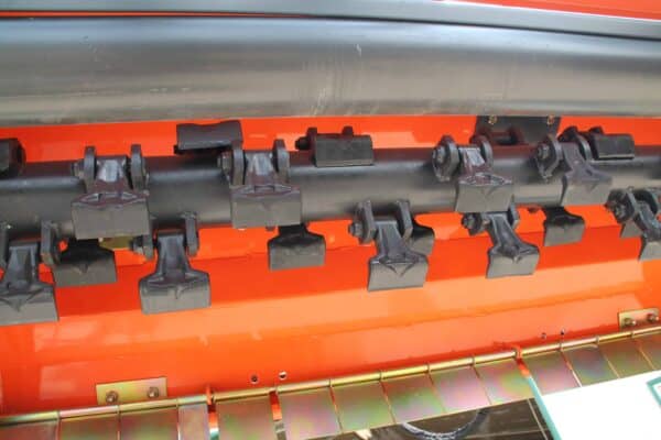 60" Commercial Centered Flail Mower with Hydraulic Offset, FH-FMC155H - Image 3