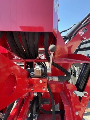 VL-BHM8DT, 8' Dig hydraulic connect BACKHOE with Hydraulic thumb  Cat.I/II 16" Bucket and connection hoses - Image 6
