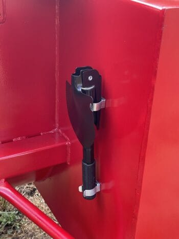 VL-CX180-RE.F 70" 3-Pt Snow Blower -Electric Rotator (Paint Faded) - Image 6