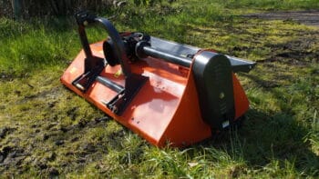 53" Commercial Centered Flail Mower (Open Deck), FH-FMC135-OT (minor rust) - Image 4