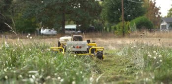 28" Gas Powered, Remote Controlled Mower w/ 15HP EPA Engine PK-RM70 - Image 12